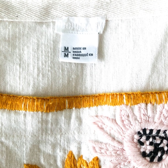 CREAM EMBROIDERED TANK - Picture 4 of 6